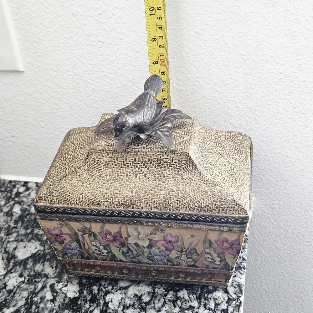 vintage woven‎ metal bird basket trinket storage with lid